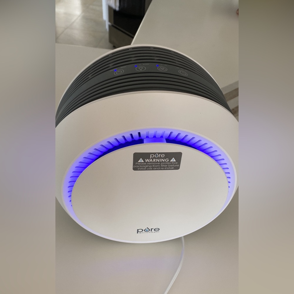 NWOT pure enrichment air purifier